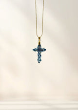 Cruz Repujada con cadena de bolitas