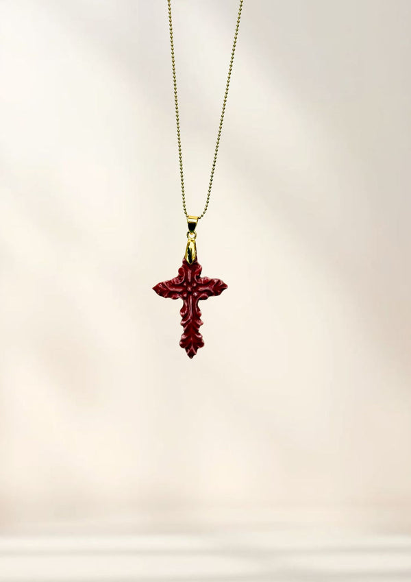 Cruz Repujada con cadena de bolitas