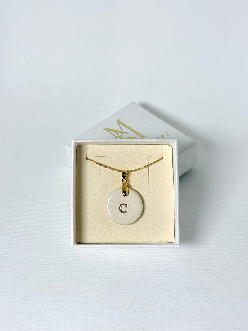 Medallas personalizadas una inicial con cadena