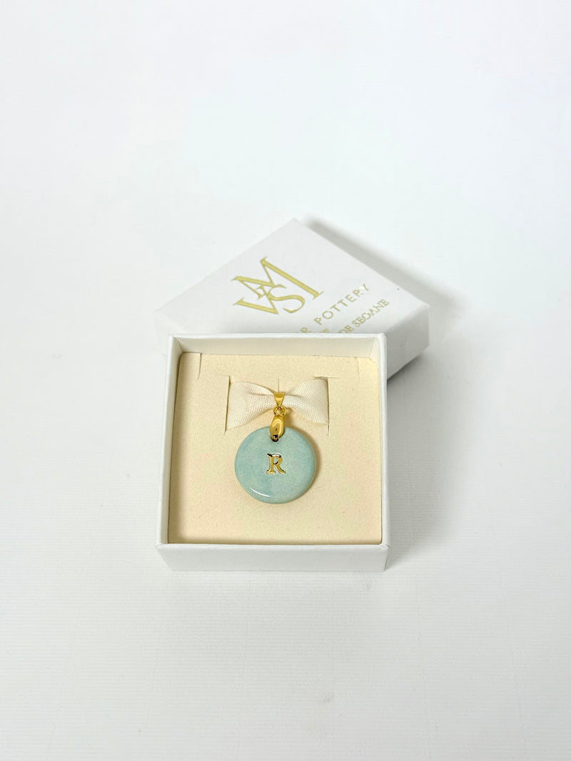 Medallas personalizadas una inicial sin cadena