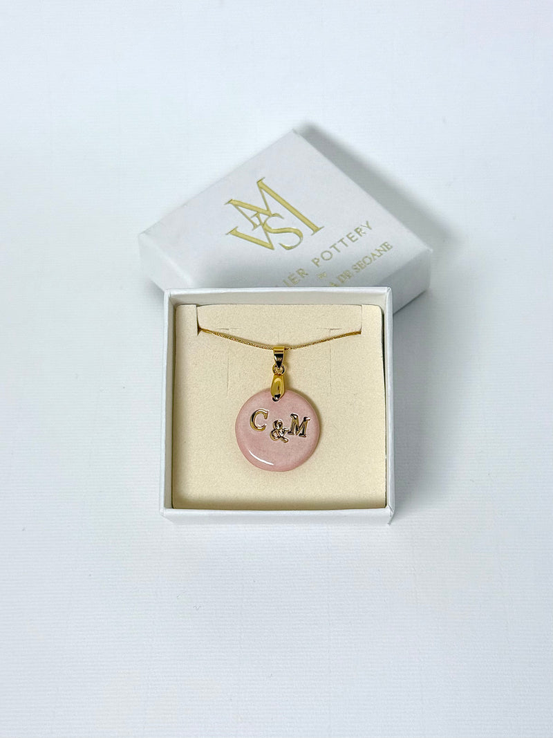 Medallas personalizadas varias iniciales con cadena