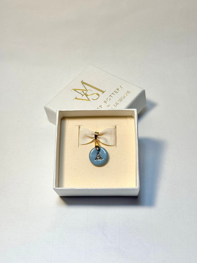 Medallas personalizadas una inicial sin cadena