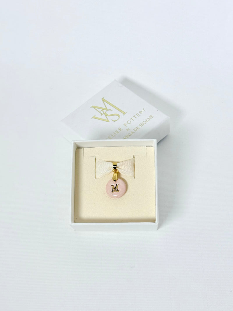 Medallas personalizadas una inicial sin cadena