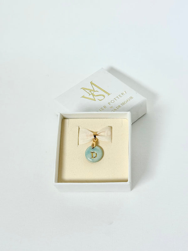 Medallas personalizadas una inicial sin cadena