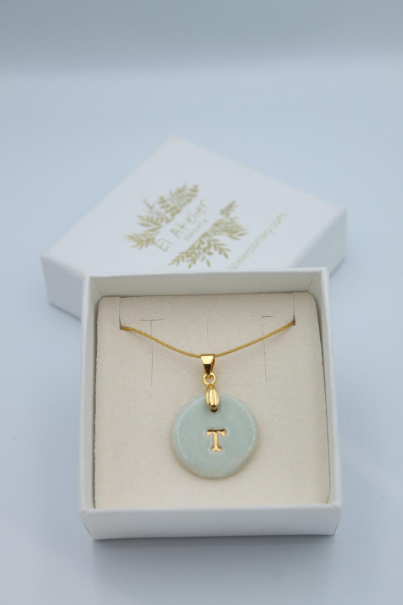 Medallas personalizadas una inicial con cadena